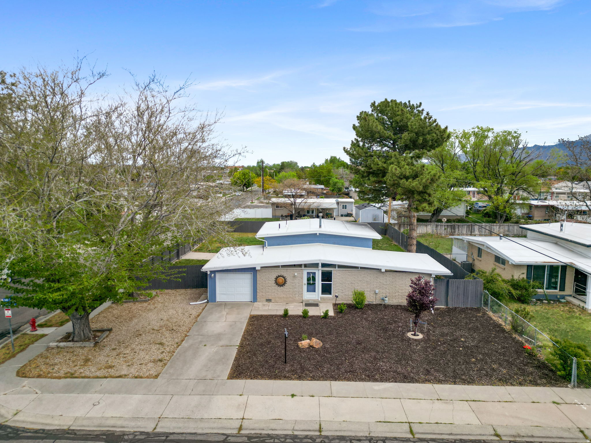 BEST VIEW #7 - Residential