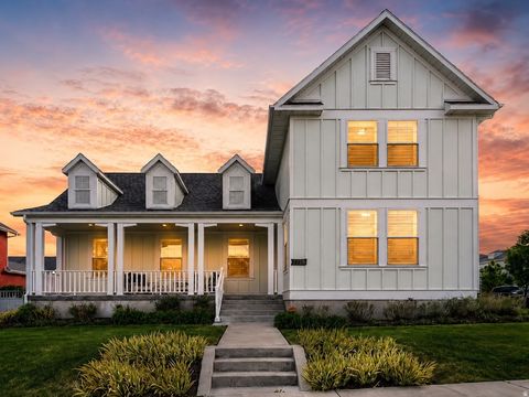 Photo of 10952 S PORCINI DR W, South Jordan, UT 84009 (MLS # 2155975)