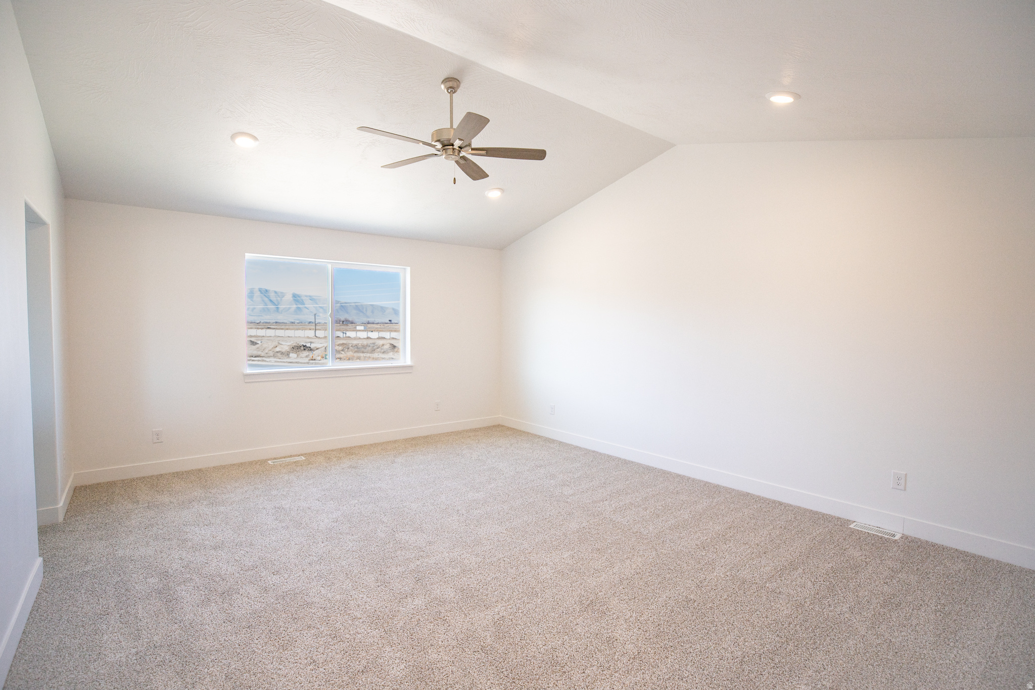 ARROWHEAD SPRINGS - Residential