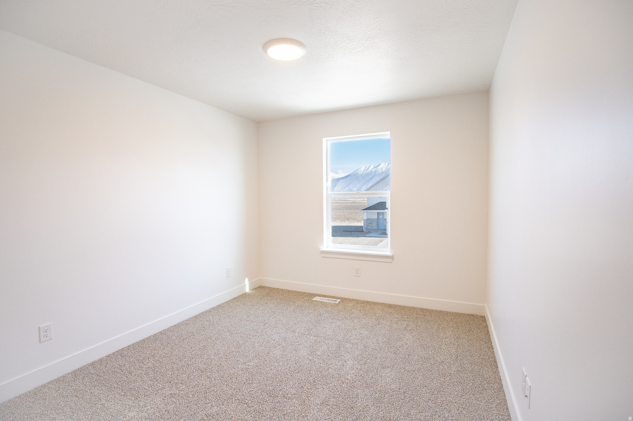 ARROWHEAD SPRINGS - Residential