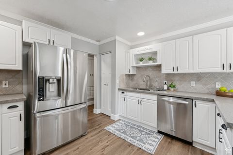 Tiny photo for 2150 E 3205 S, Millcreek, UT 84109 (MLS # 2103822)