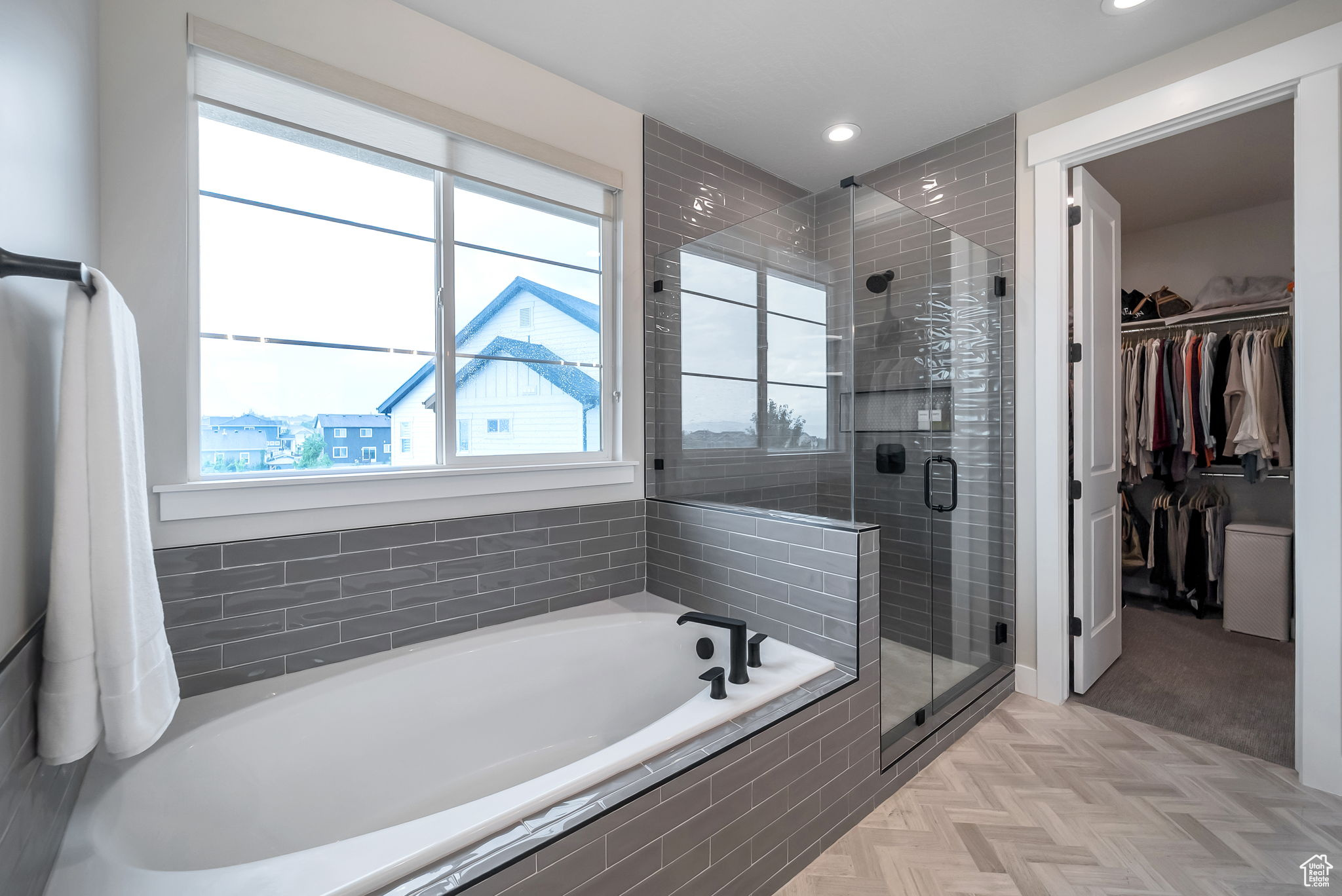 ORCHARD HEIGHTS - Residential