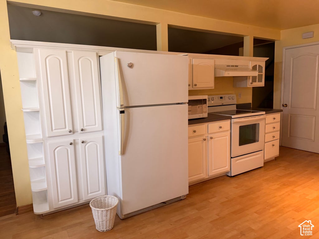 Photo of 507 W ANDERSON AVE, Murray, UT 84123 (MLS # 2192987)