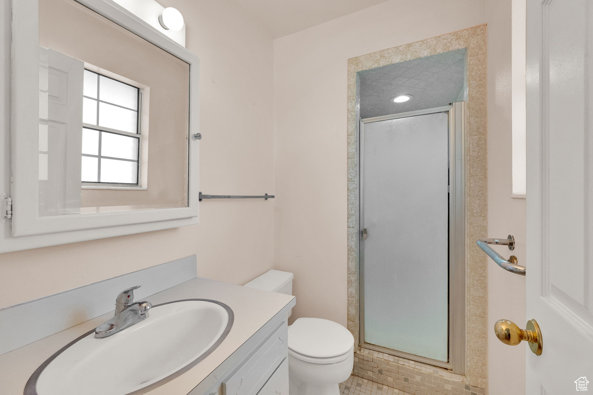 COUNTRY PLACE ESTATES - Residential