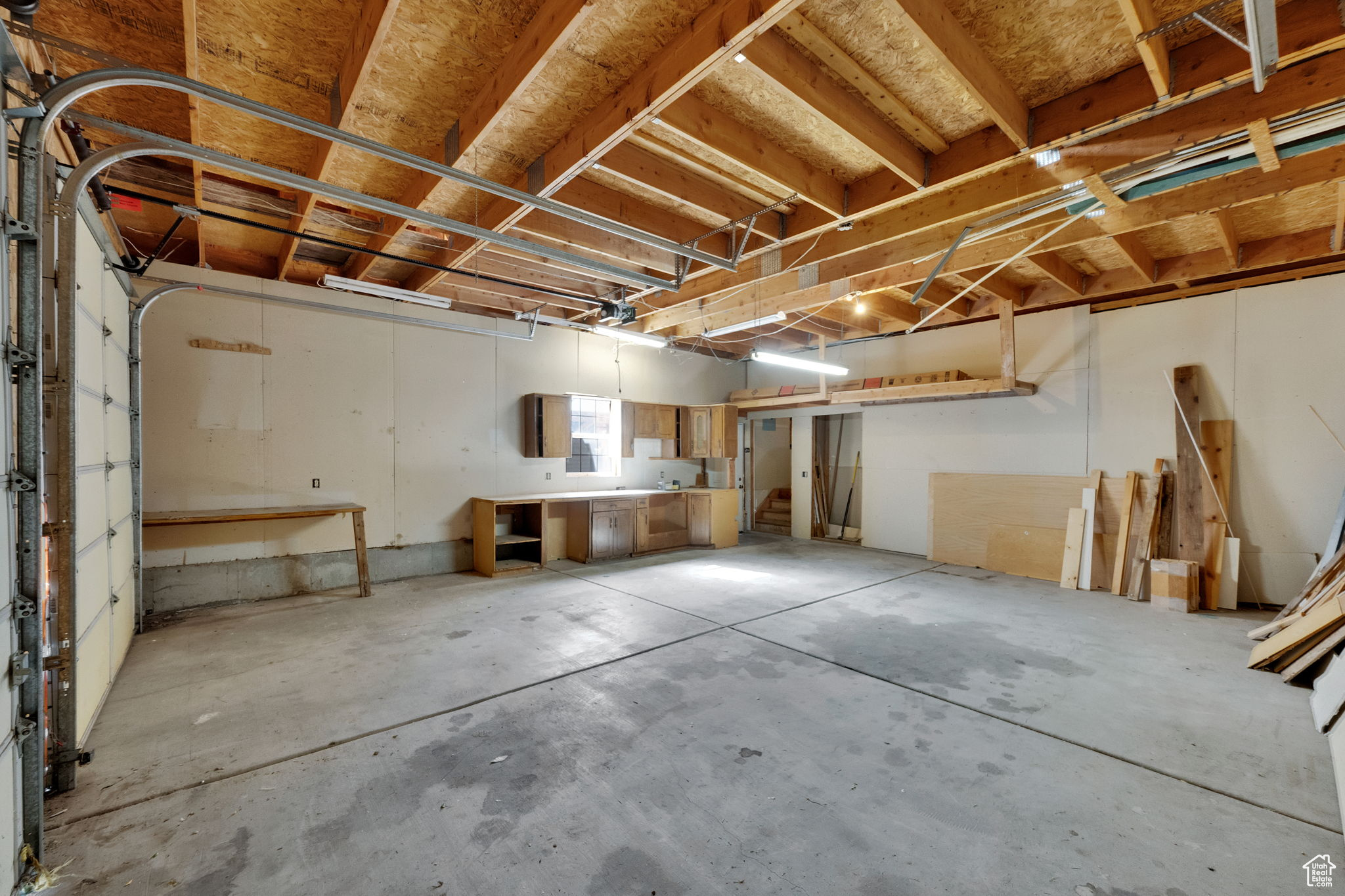 COUNTRY PLACE ESTATES - Residential