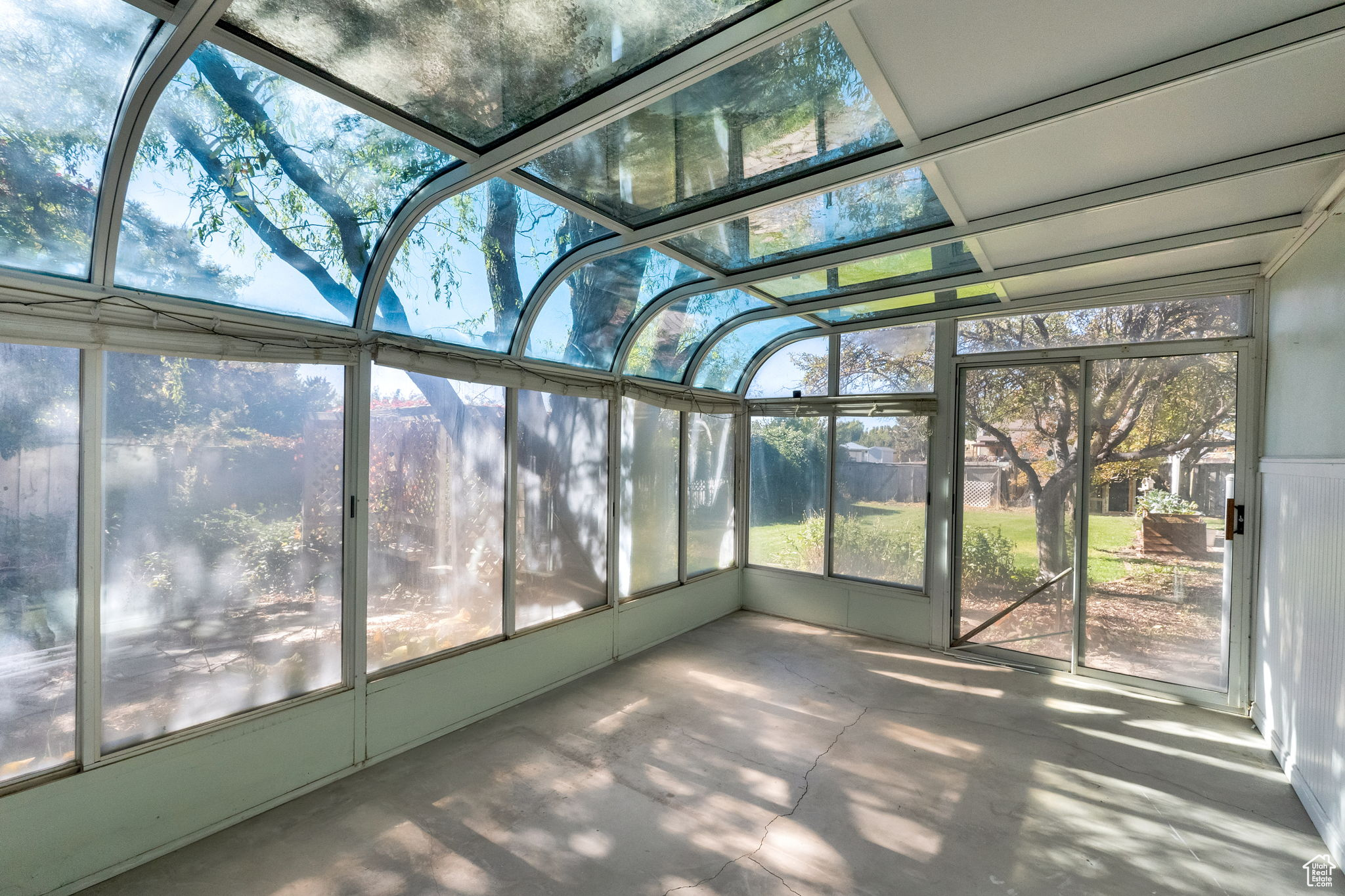 COUNTRY PLACE ESTATES - Residential