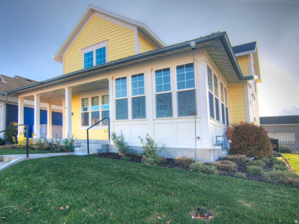 DAYBREAK - Residential