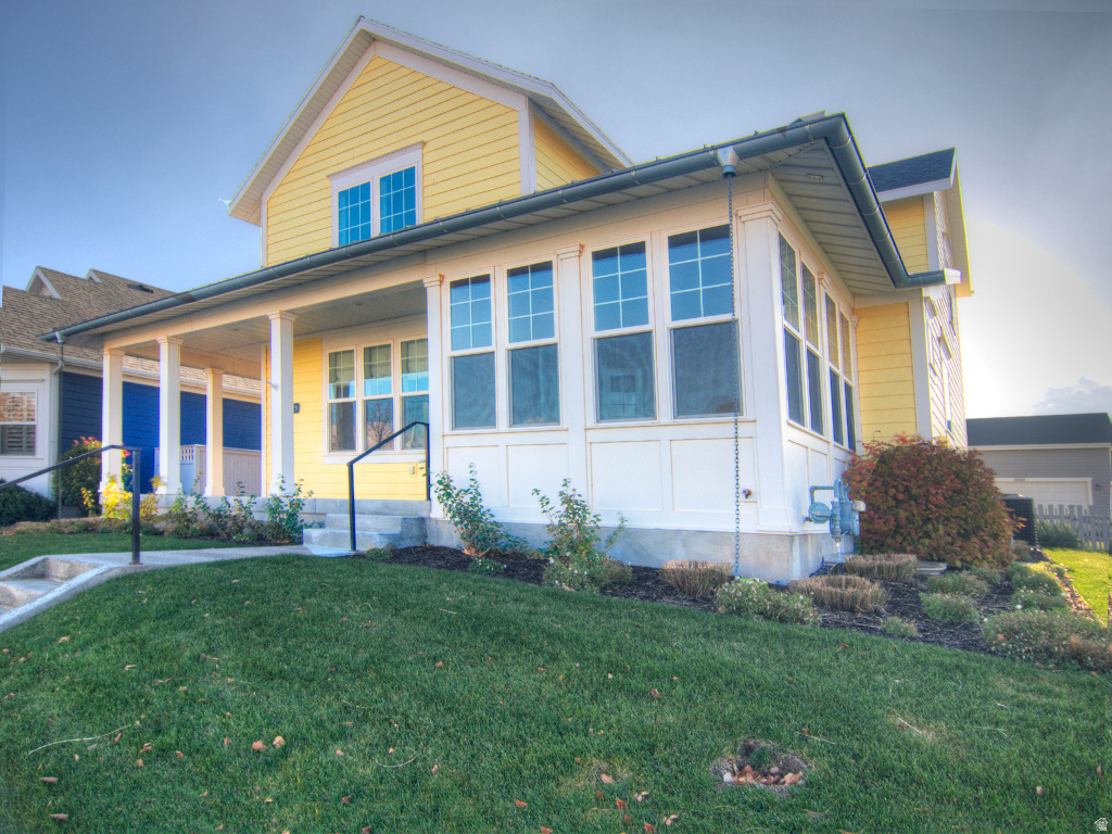 DAYBREAK - Residential