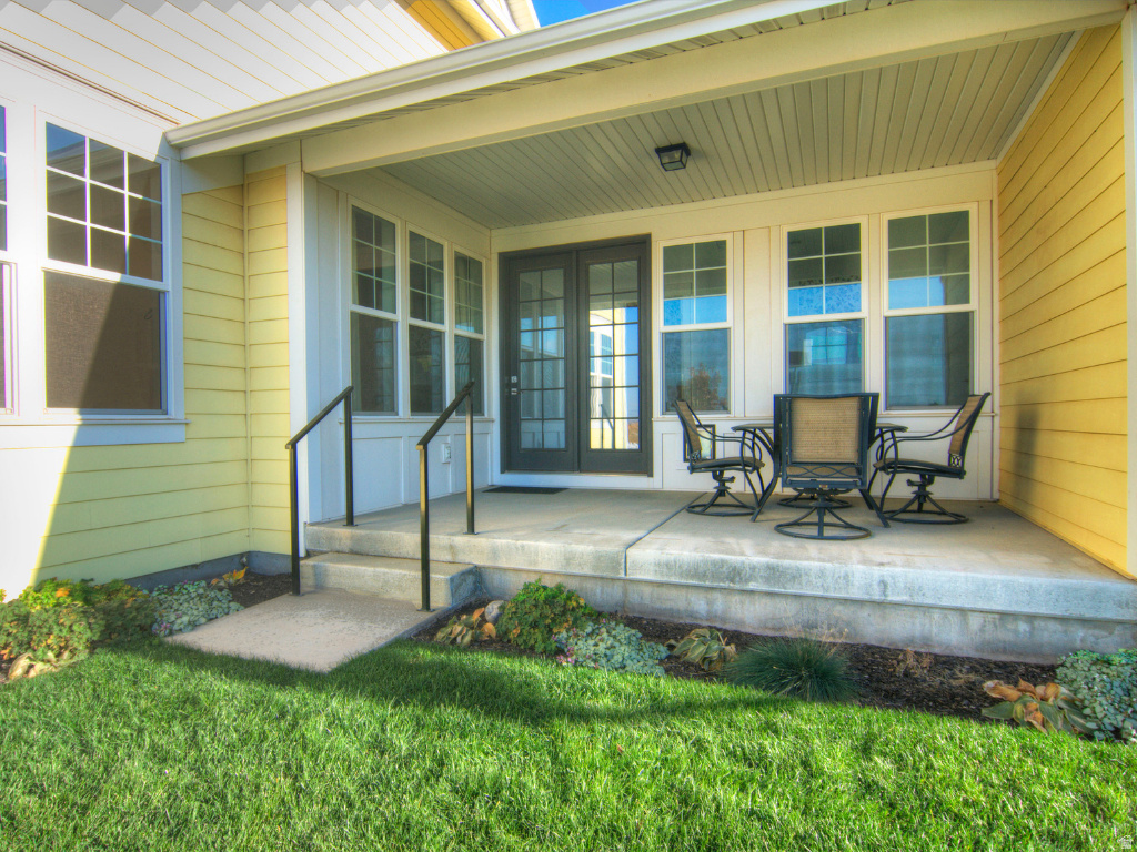 DAYBREAK - Residential