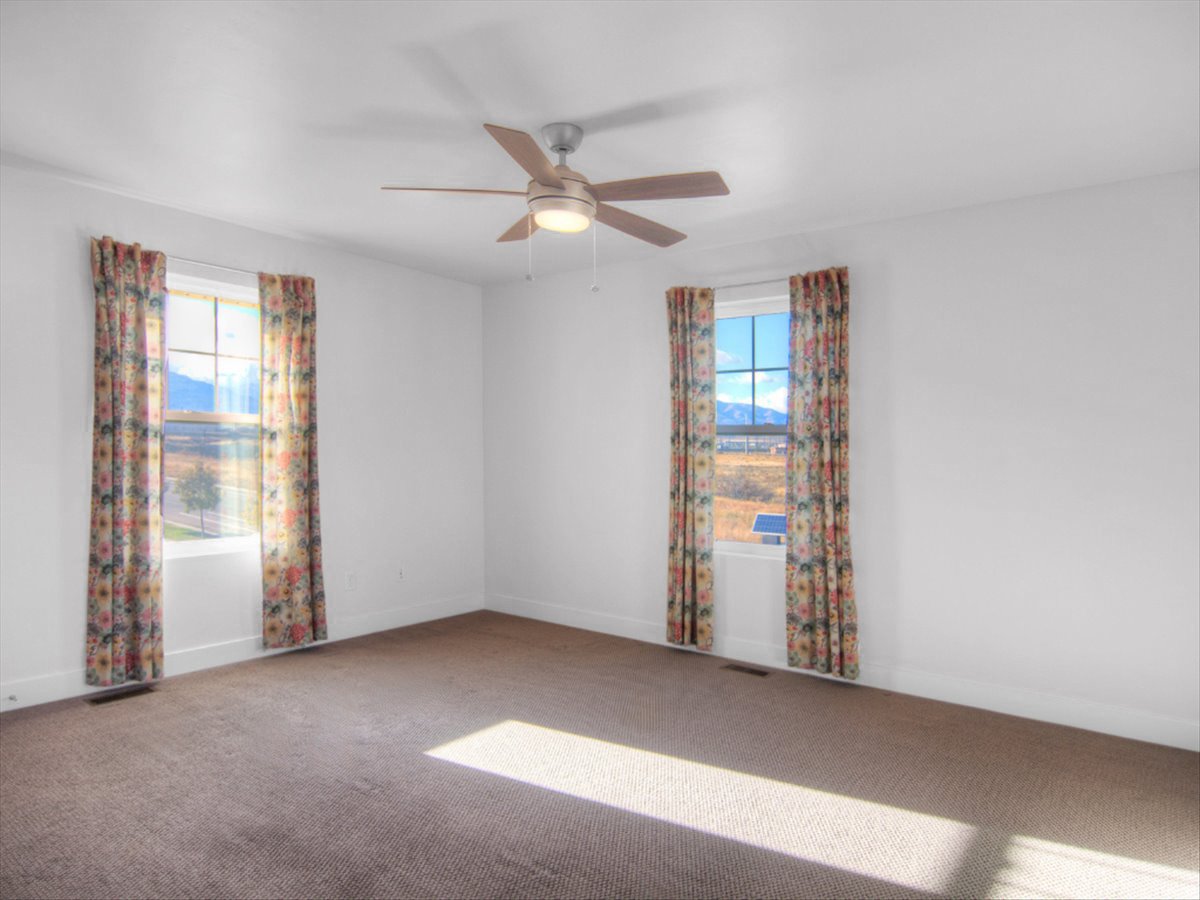 DAYBREAK - Residential