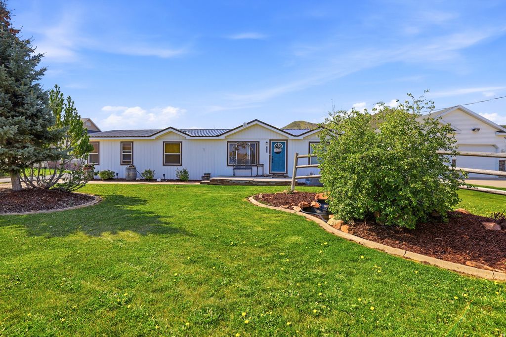 Photo of 393 W MEMORIAL PARK RD, Henefer, UT 84033 (MLS # 2157131)