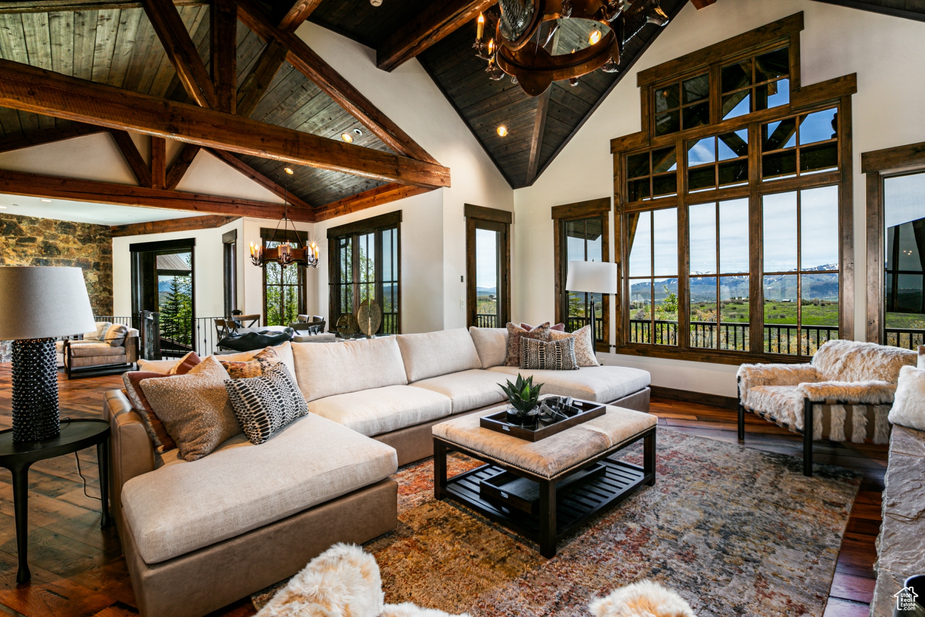 Park City, Utah 84098, United States, 5 Bedrooms Bedrooms, ,6 BathroomsBathrooms,Residential,Pending,55777