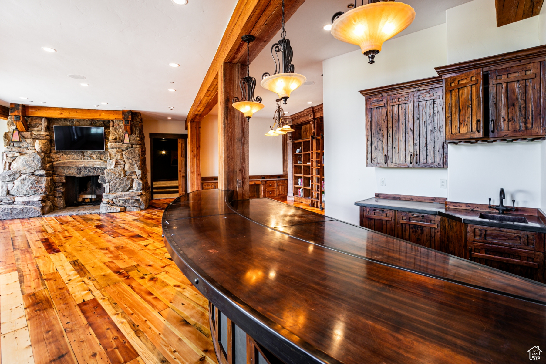 Park City, Utah 84098, United States, 5 Bedrooms Bedrooms, ,6 BathroomsBathrooms,Residential,Pending,55777