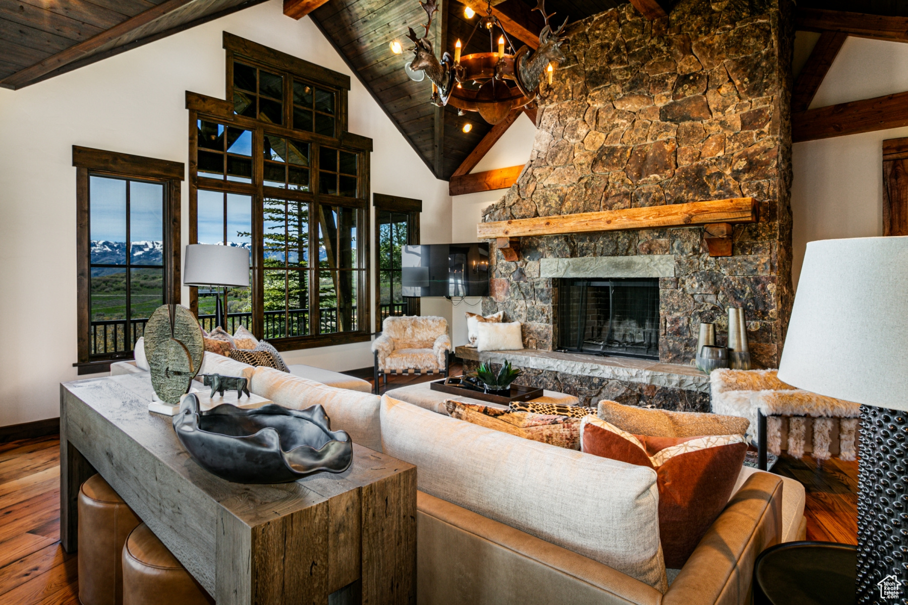 Park City, Utah 84098, United States, 5 Bedrooms Bedrooms, ,6 BathroomsBathrooms,Residential,Pending,55777 Park City, Utah 84098, United States, 5 Bedrooms Bedrooms, ,6 BathroomsBathrooms,Residential,Pending,55777