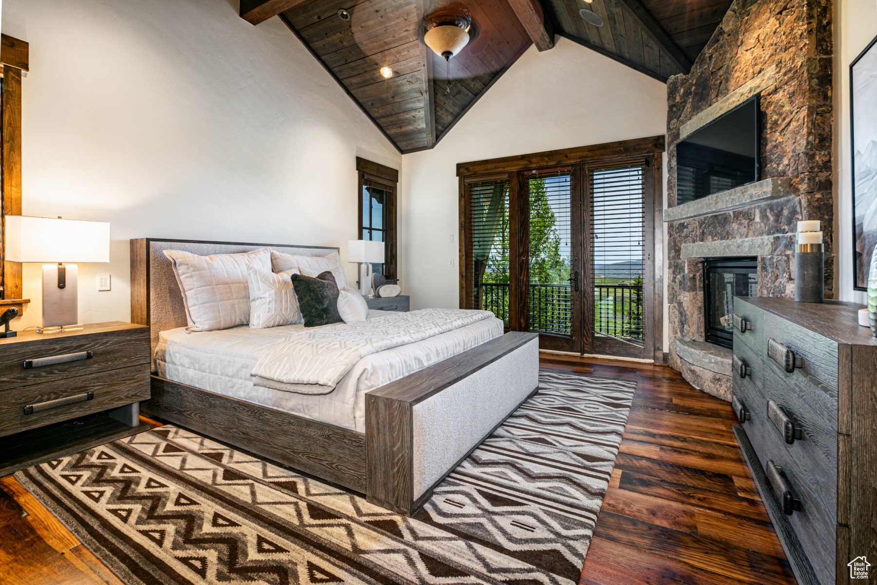 Park City, Utah 84098, United States, 5 Bedrooms Bedrooms, ,6 BathroomsBathrooms,Residential,Pending,55777