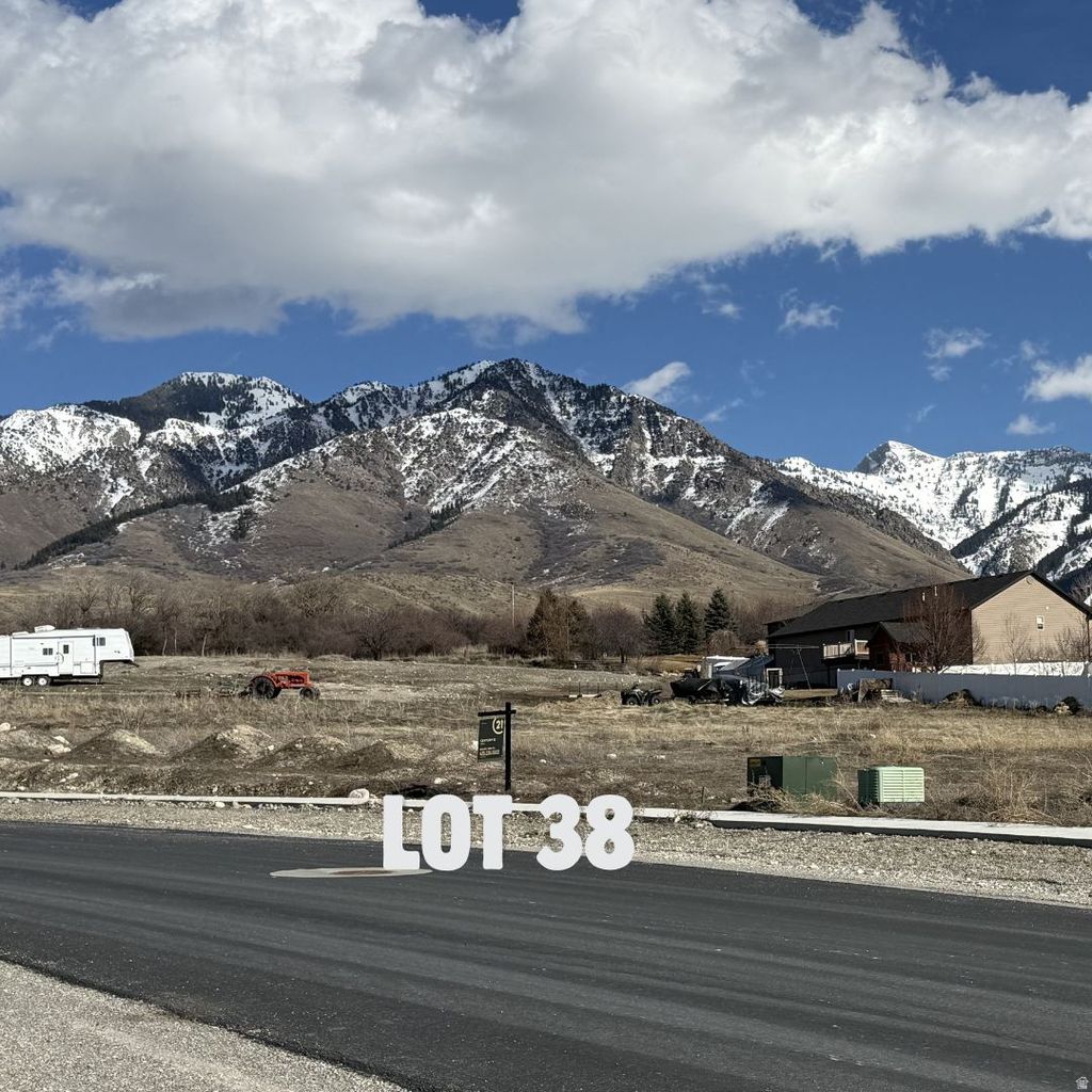 Photo of 652 CHERRY RIDGE LN #38, Richmond, UT 84333 (MLS # 2140080)