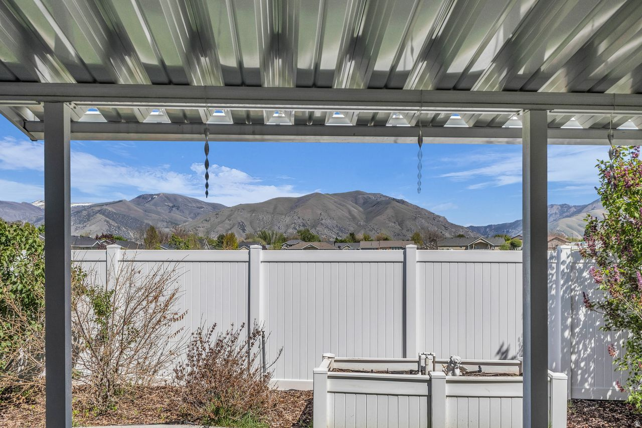 SILVER WILLOW RETIREMENT COMMUNITY PUD - Residential