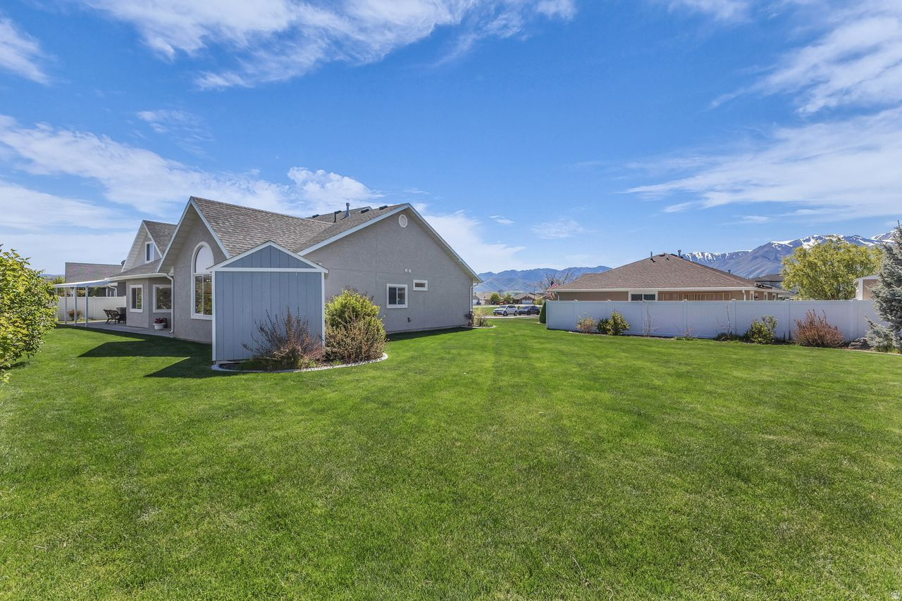 SILVER WILLOW RETIREMENT COMMUNITY PUD - Residential