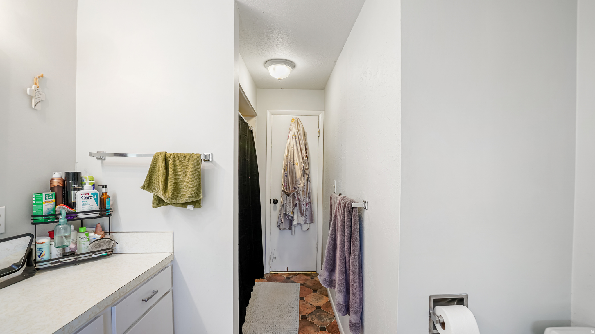 NAYON HEIGHTS - Residential