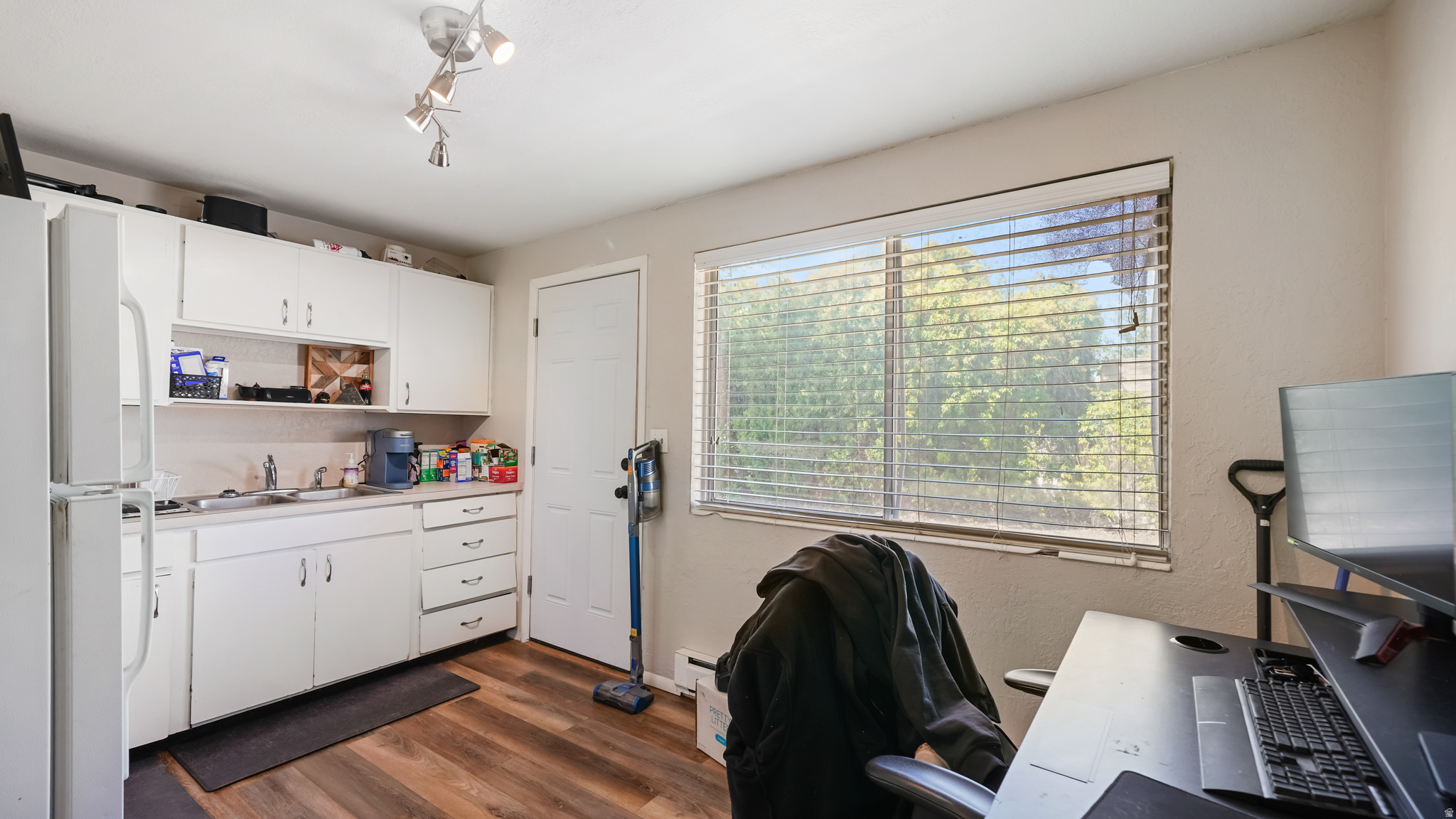 NAYON HEIGHTS - Residential