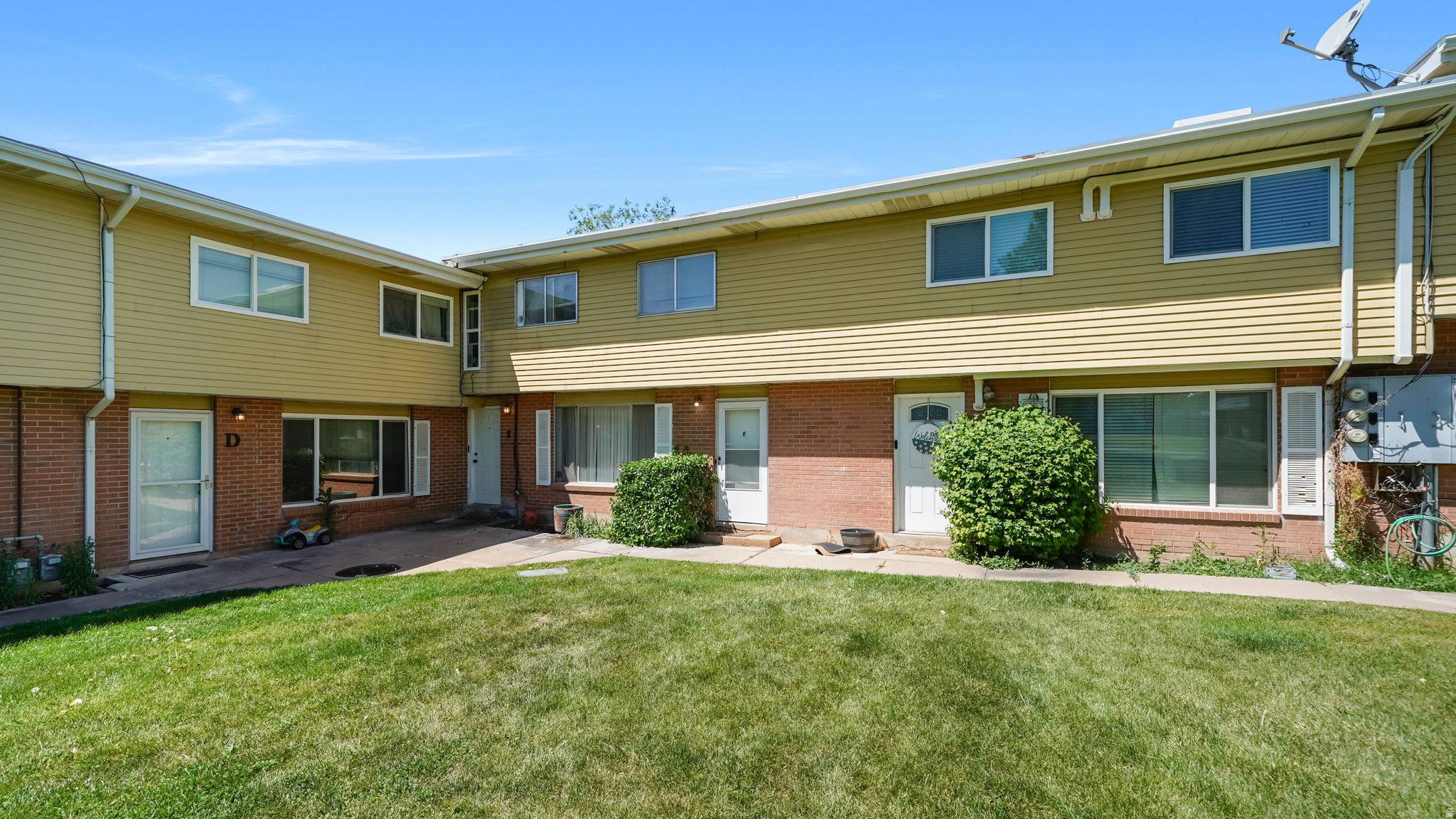 NAYON HEIGHTS - Residential