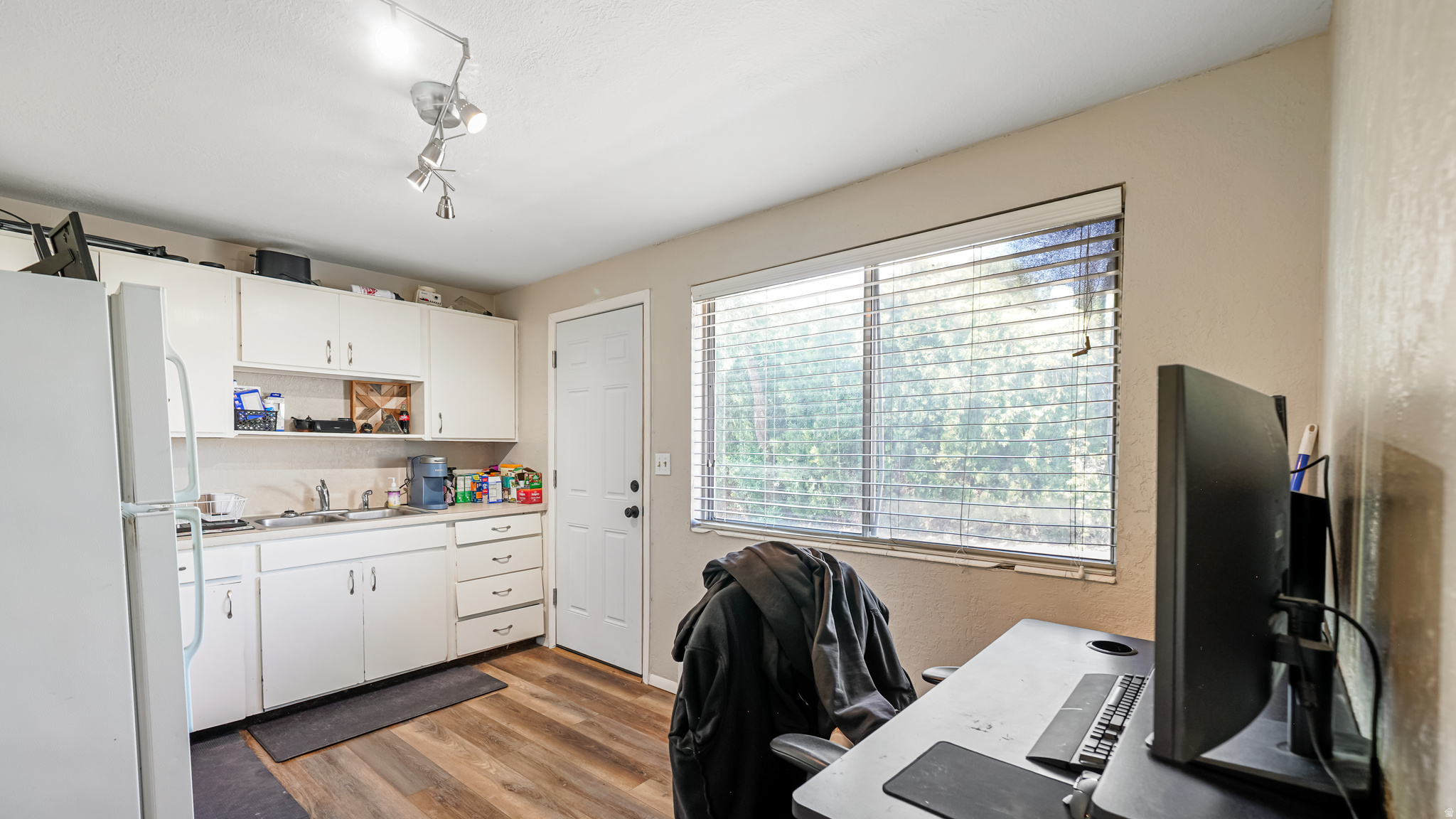 NAYON HEIGHTS - Residential
