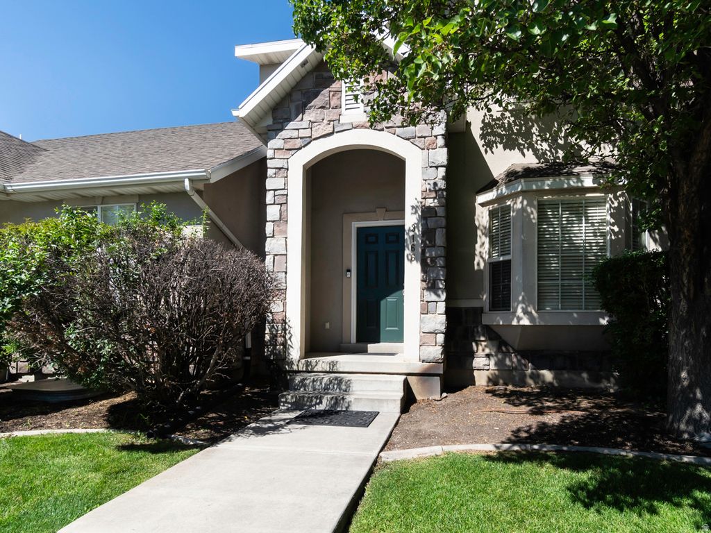 Photo of 3166 W DAVENCOURT LOOP, Lehi, UT 84048 (MLS # 2149751)