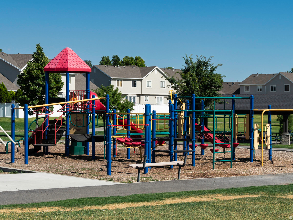 DAVENCOURT AT PILGRIMS LANDING PLAT ONE - Residential