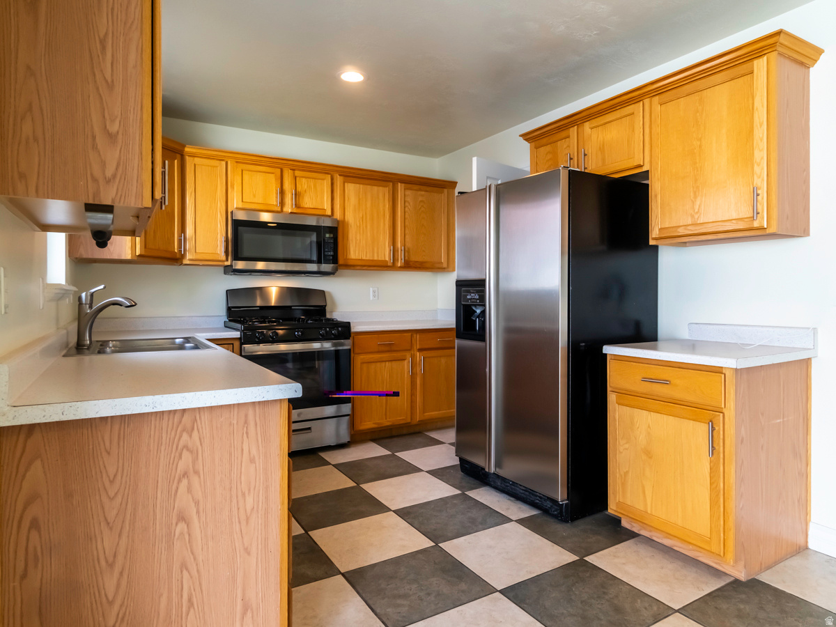 DAVENCOURT AT PILGRIMS LANDING PLAT ONE - Residential