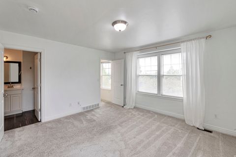 Tiny photo for 4536 W CAVE RUN LN, South Jordan, UT 84009 (MLS # 2158994)