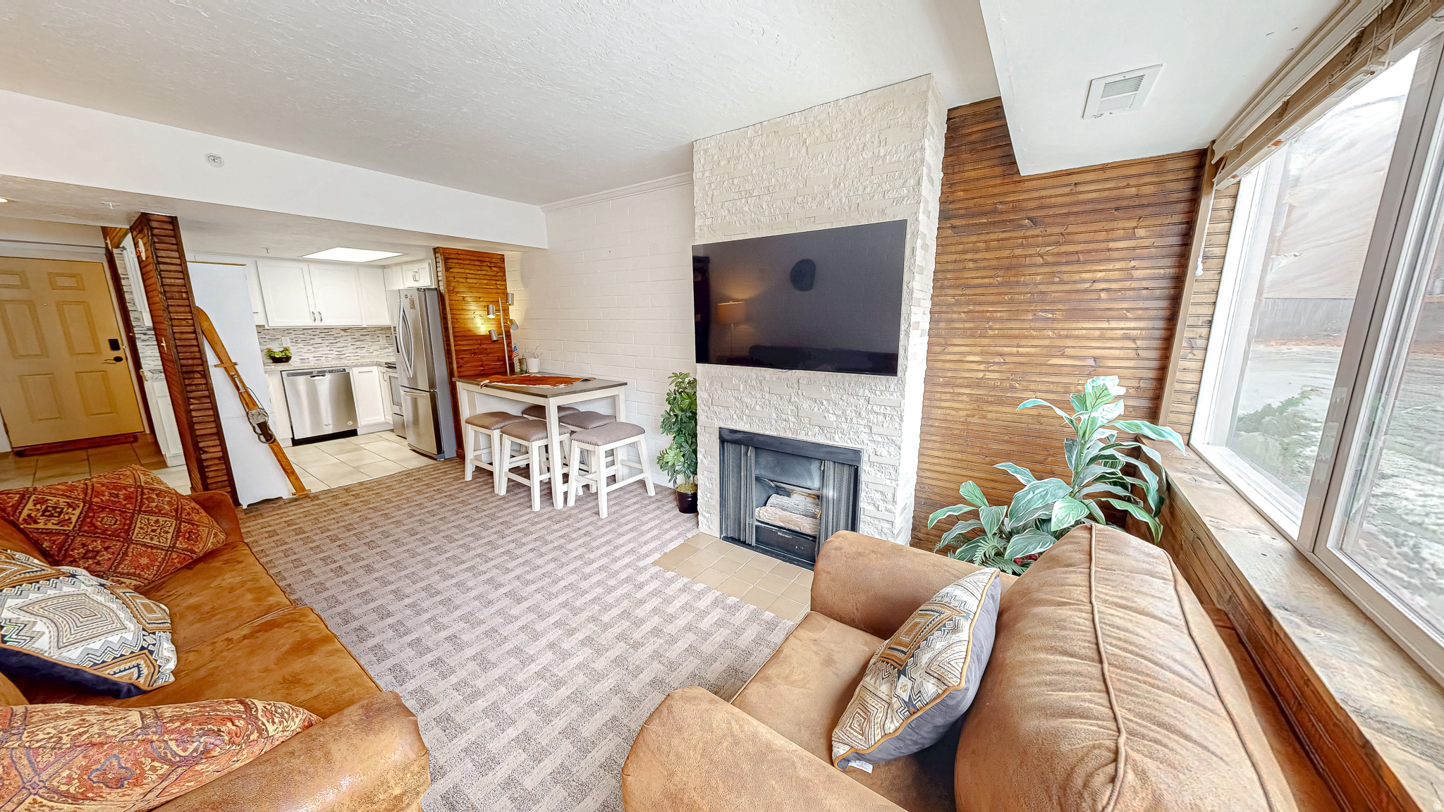 NEW CLAIM CONDOS - Residential