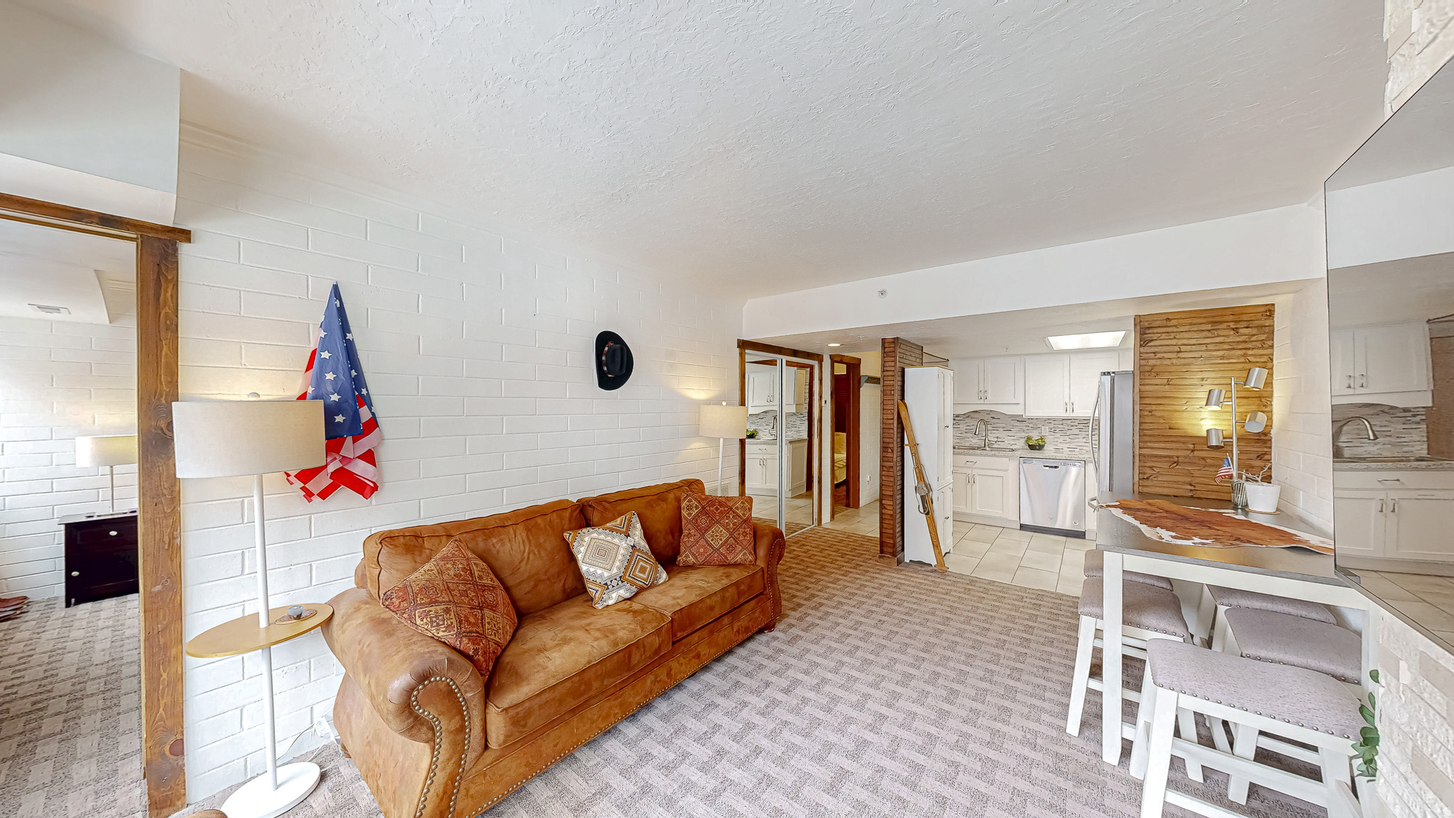 NEW CLAIM CONDOS - Residential