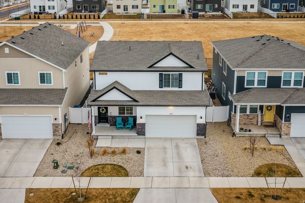 Photo of 143 E ARCADE DR #948, Saratoga Springs, UT 84045 (MLS # 2139318)