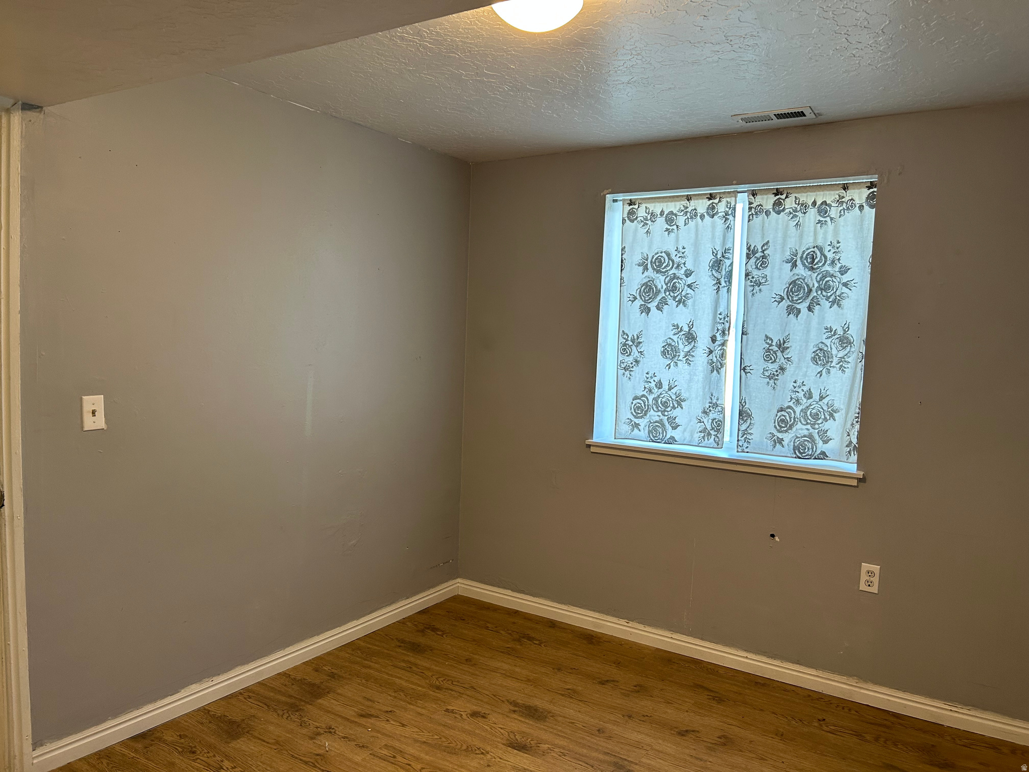 WALDEN GLEN - Residential