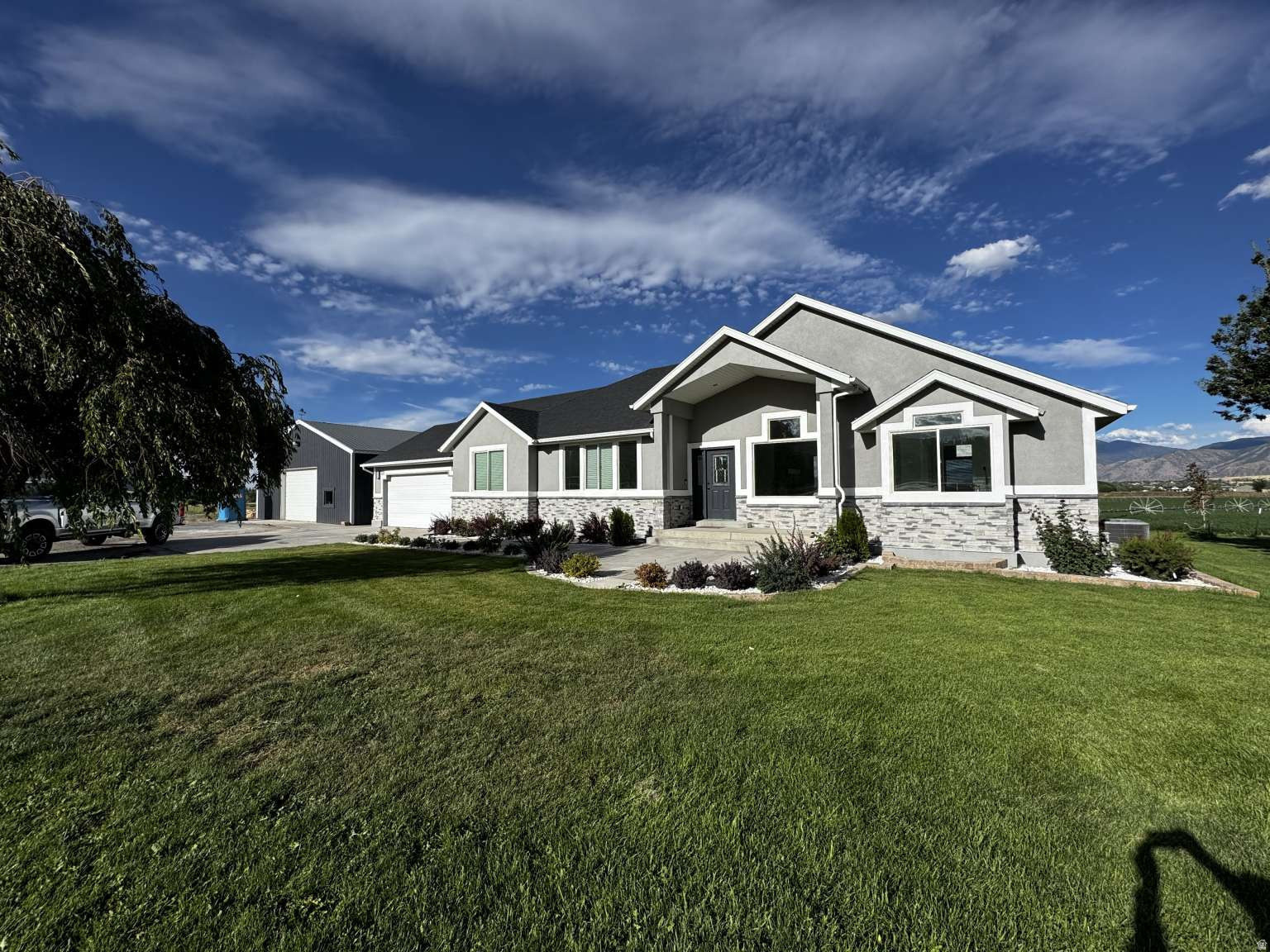 E HENDRICKSON AMENDED - Residential