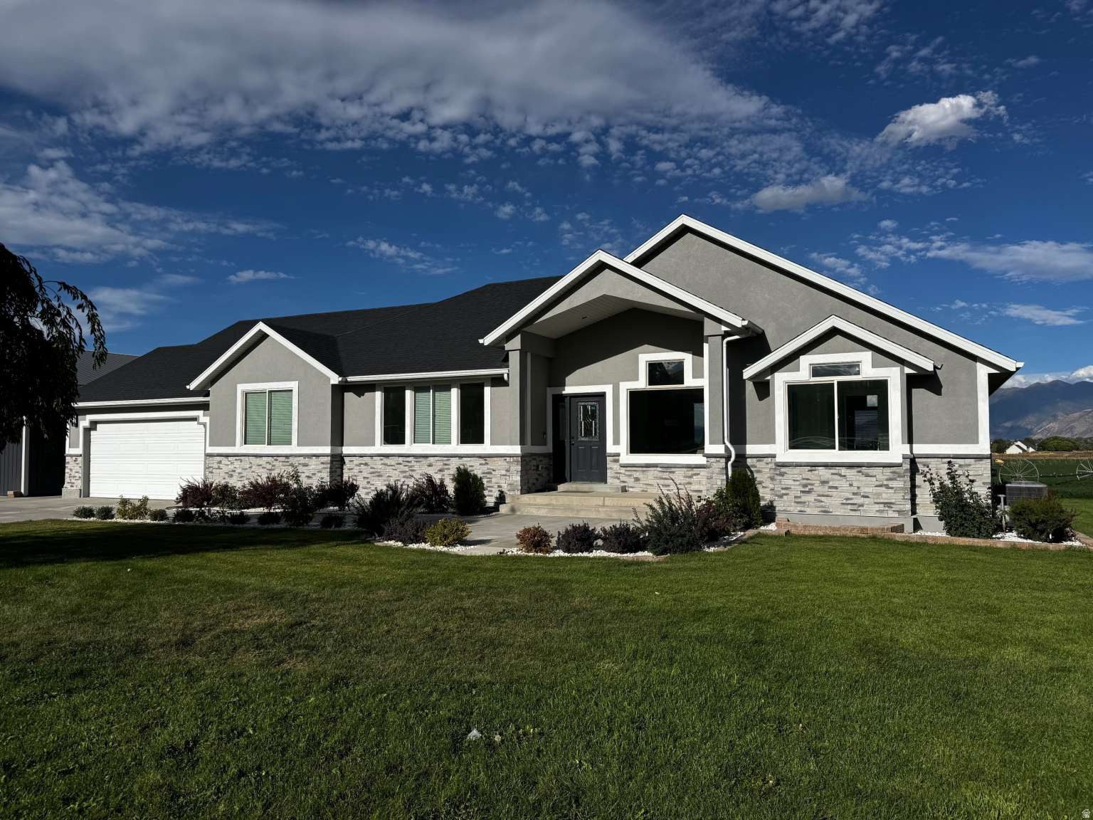 E HENDRICKSON AMENDED - Residential