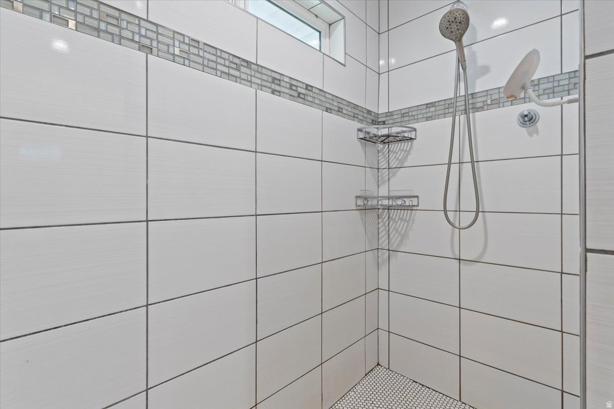 BLUFFDALE HEIGHTS SU - Residential