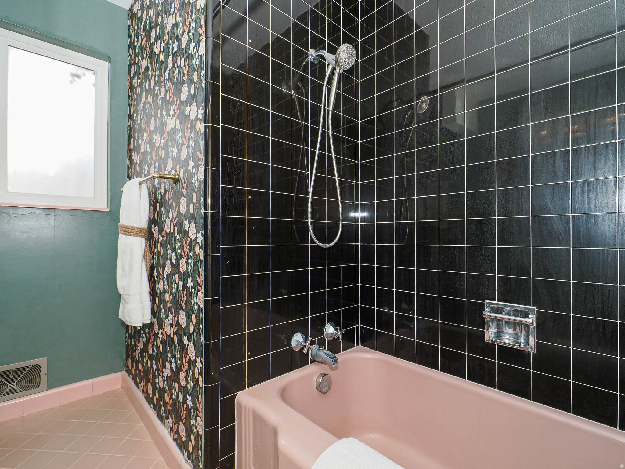 ST MARY'S - Residential