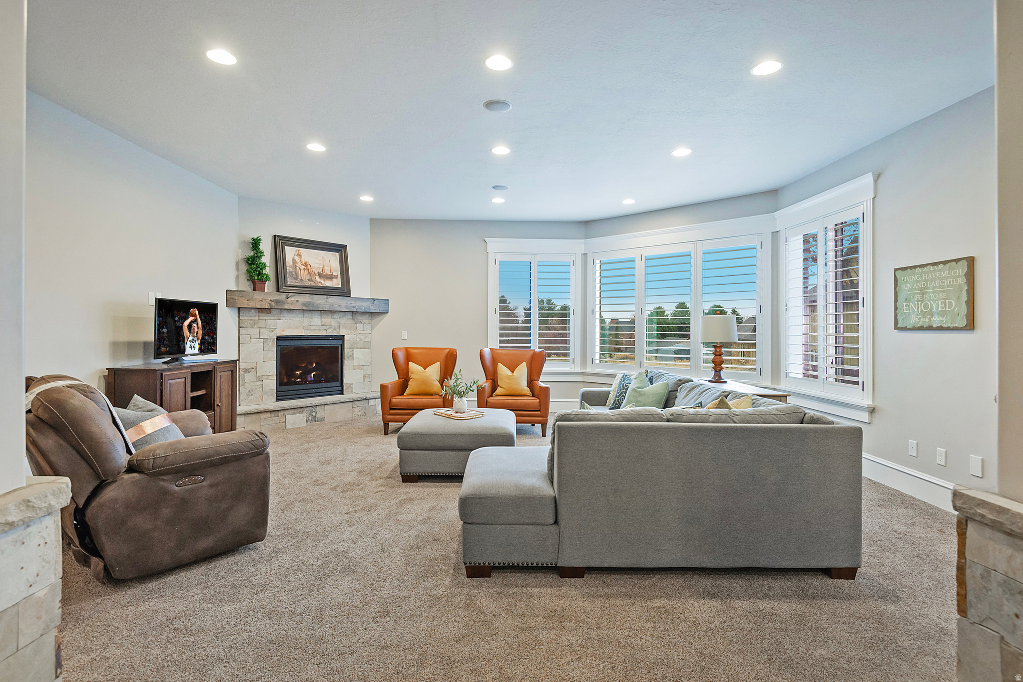 HERITAGE HILLS - Residential