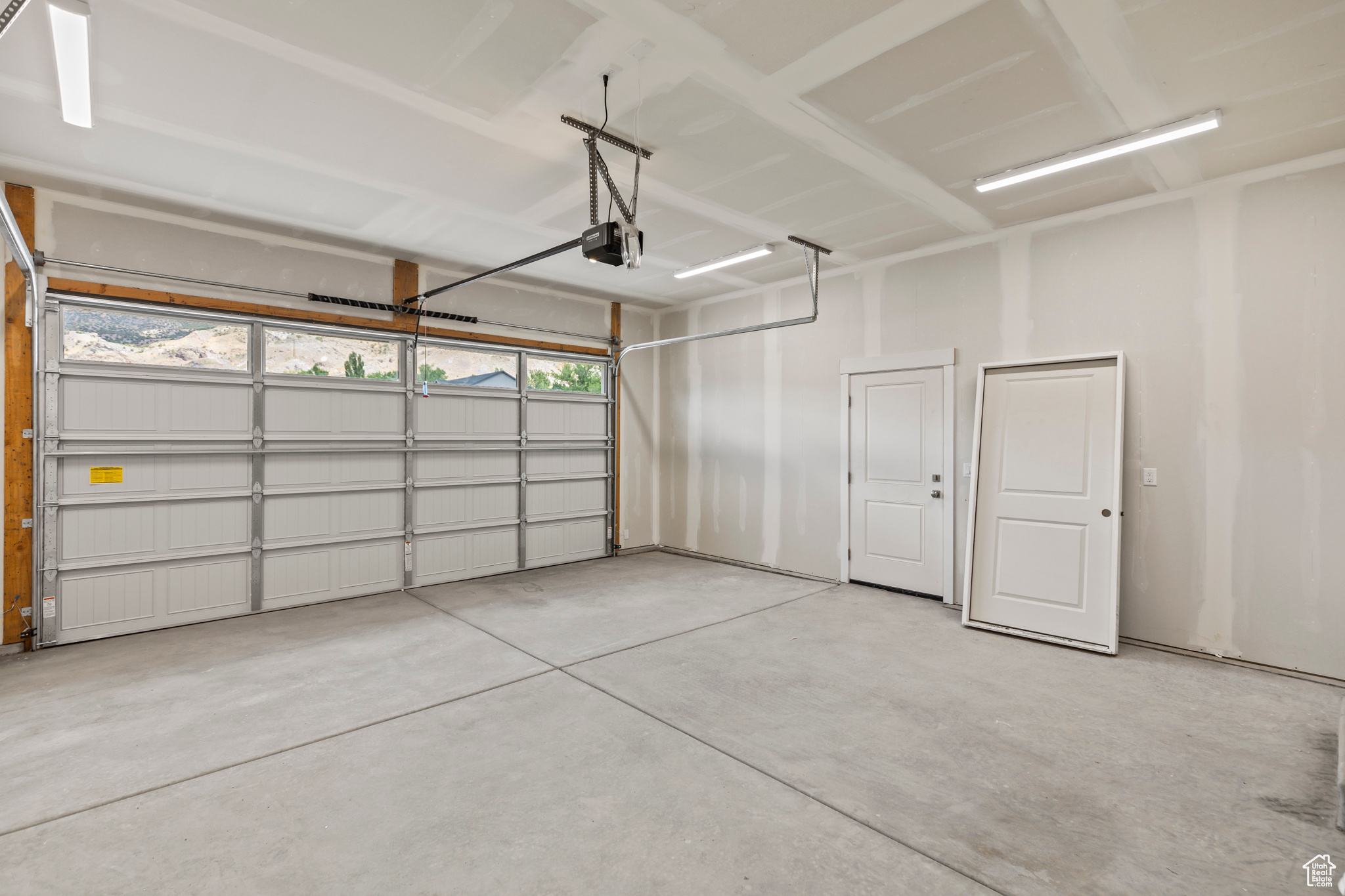 MONROE HOT SPRINGS ESTATES - Residential