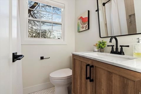 Tiny photo for 2468 S GLENMARE ST, Salt Lake City, UT 84106 (MLS # 2143960)