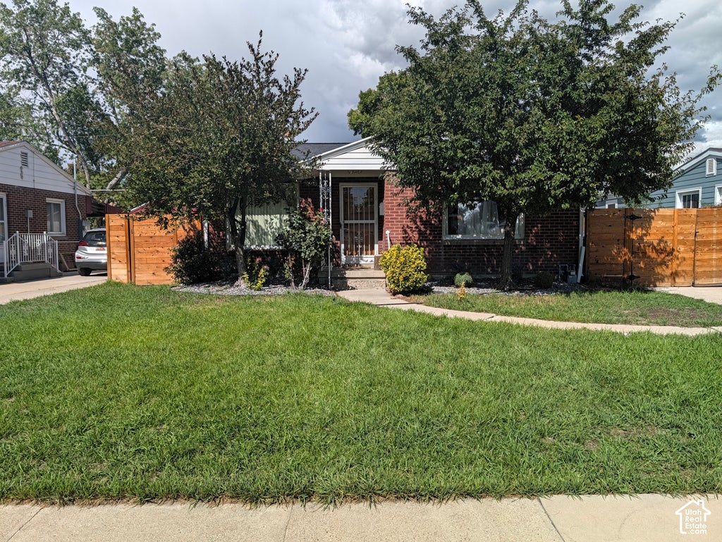 Photo of 275 E WELBY AVE, Salt Lake City, UT 84115 (MLS # 2187721)