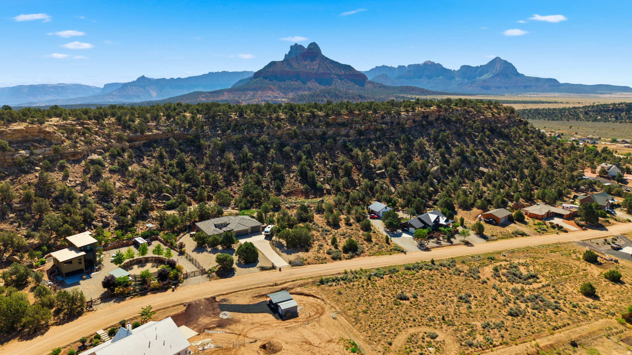 APPLE VALLEY RANCH GOOSEBERRY - Land