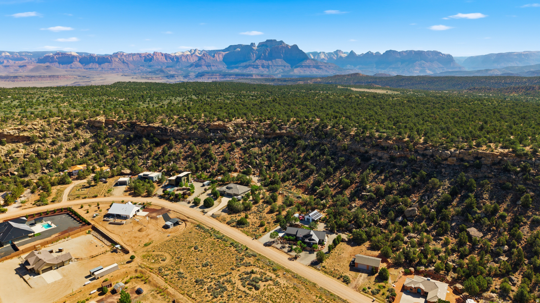 APPLE VALLEY RANCH GOOSEBERRY - Land