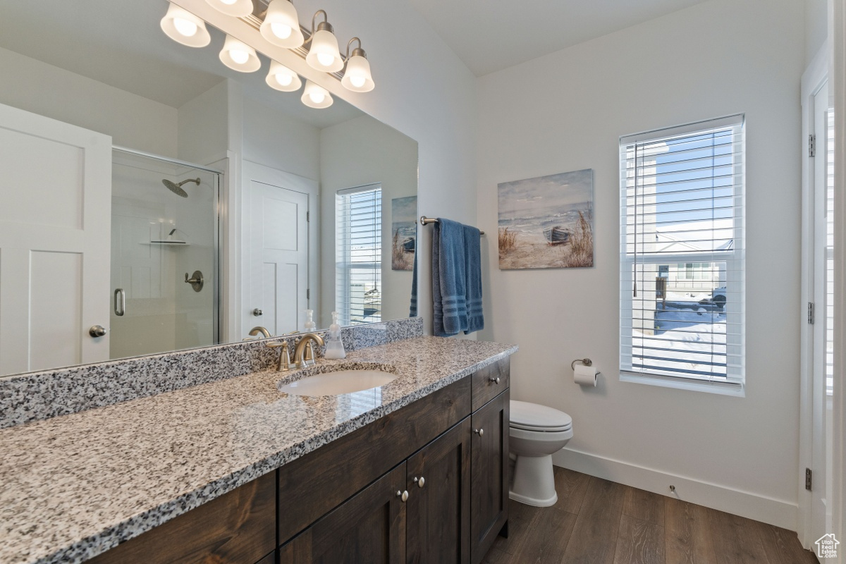 LIGHTHOUSE POINTE - Residential