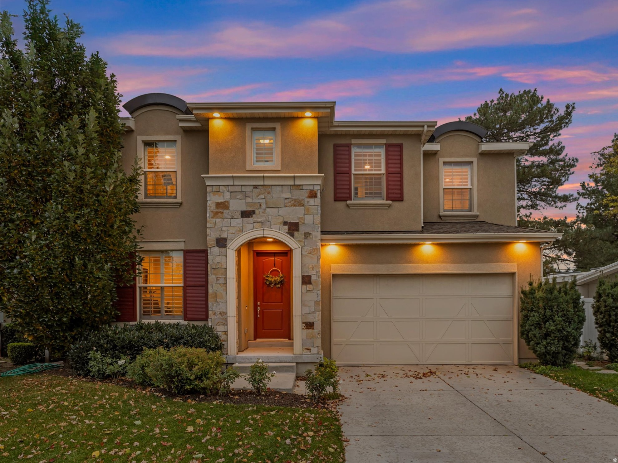 HOLLADAY GLEN - Residential