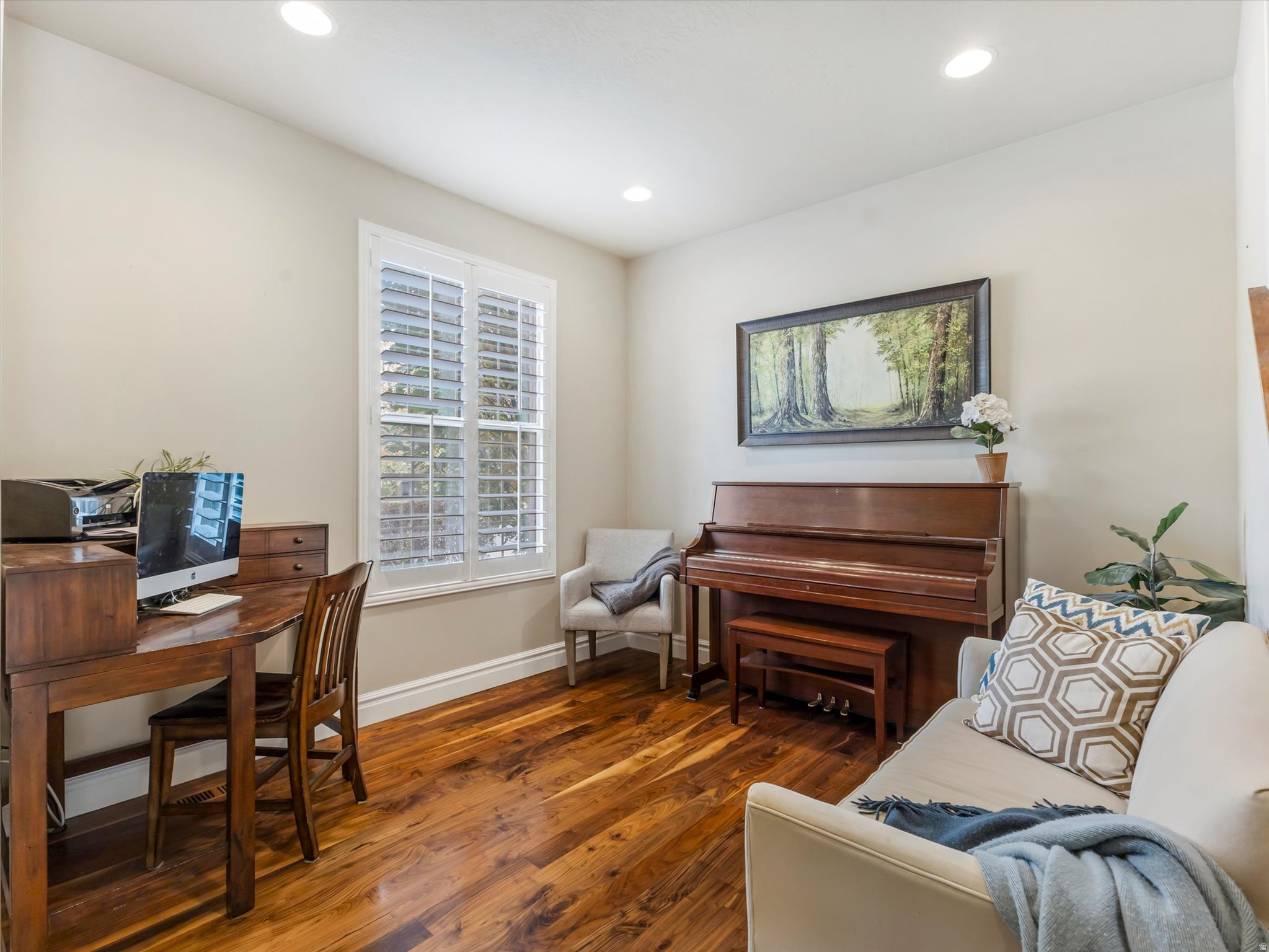 HOLLADAY GLEN - Residential