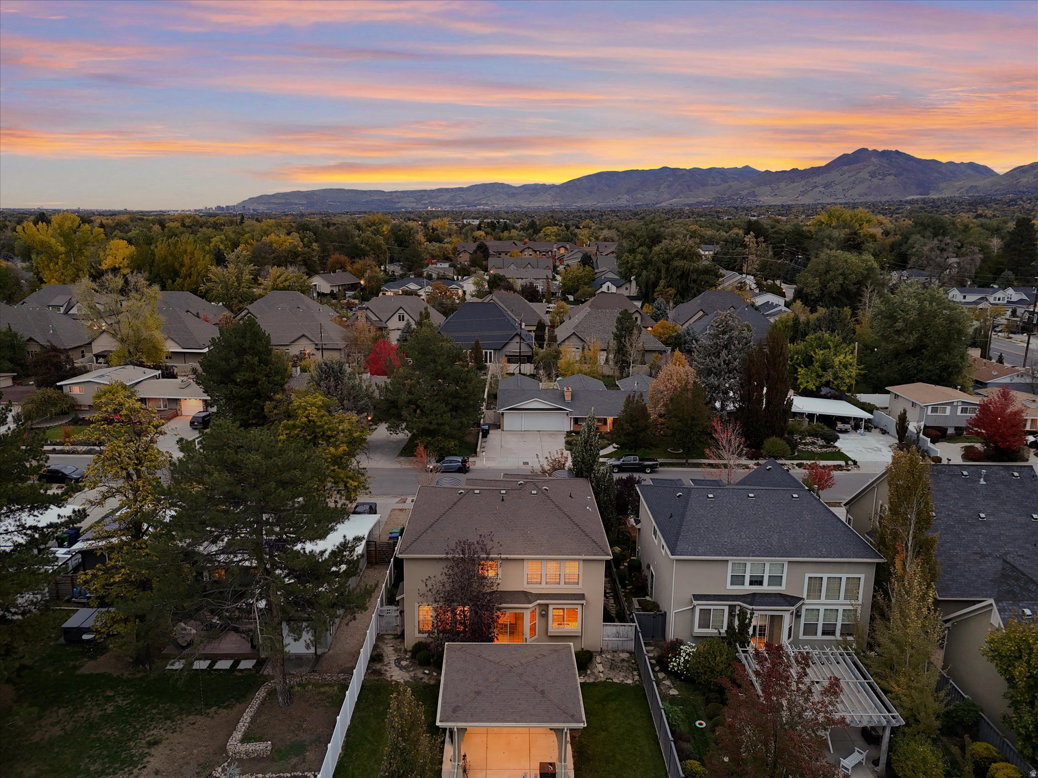 HOLLADAY GLEN - Residential