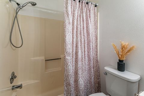 Tiny photo for 1263 E RIDGE MEADOW LN #6R, Cottonwood Heights, UT 84047 (MLS # 2112026)