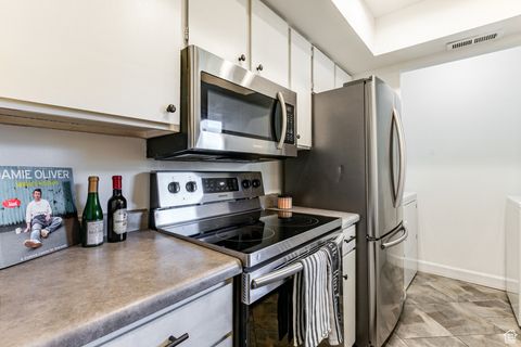 Tiny photo for 1263 E RIDGE MEADOW LN #6R, Cottonwood Heights, UT 84047 (MLS # 2112026)